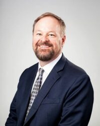 英洛瓦任命新首席执行官